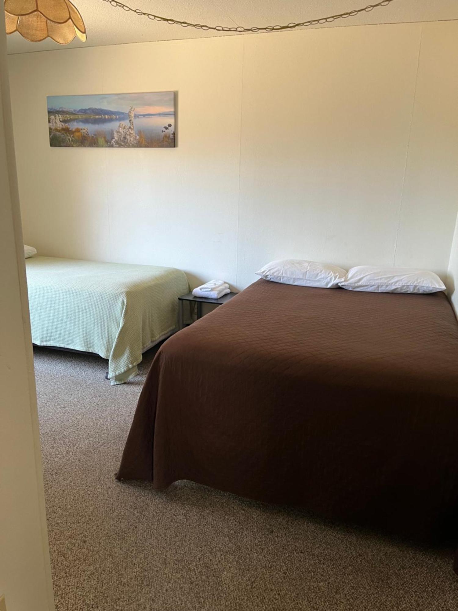 Bristlecone Motel บิกไพน์ ภายนอก รูปภาพ